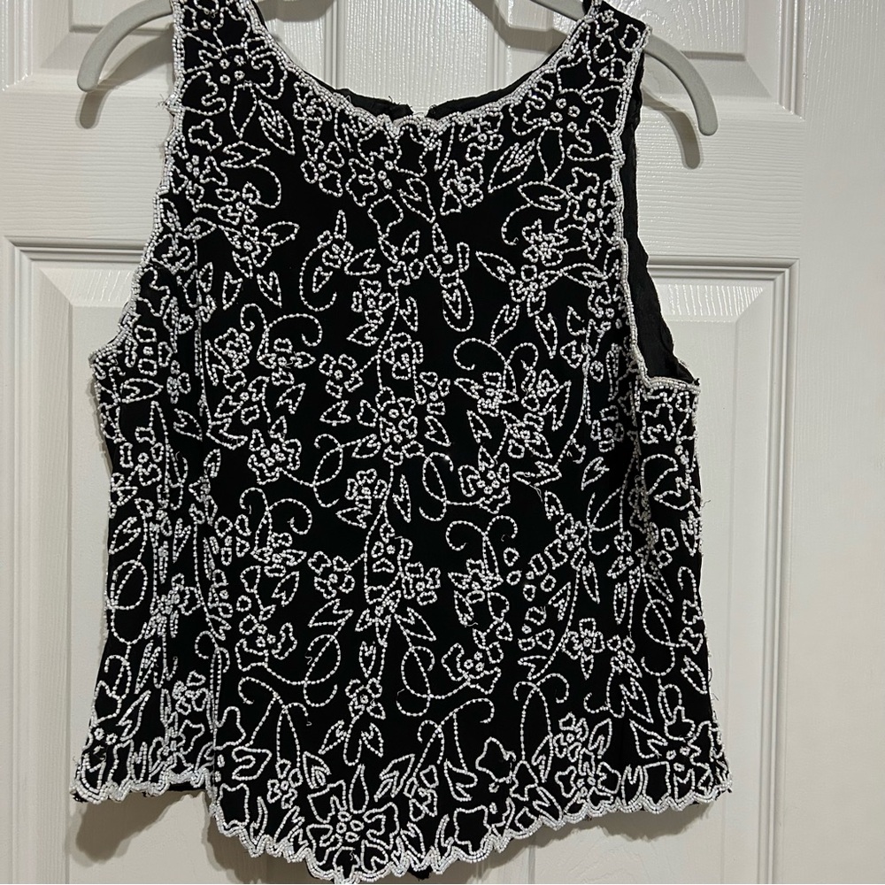 JKARA Black/White Beaded Sleeveless Top